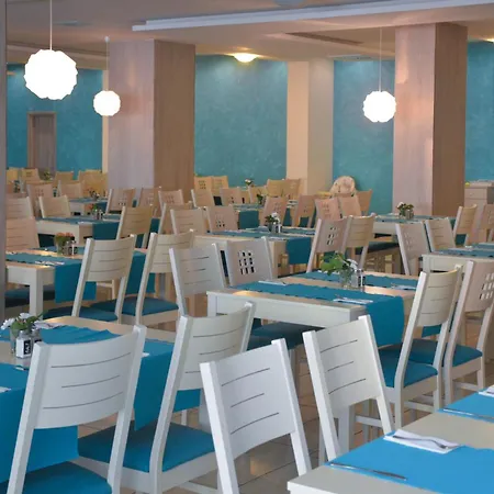 Arena Mar And Золотые Пески