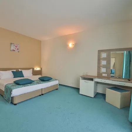 Arena Mar And 4* Golden Sands