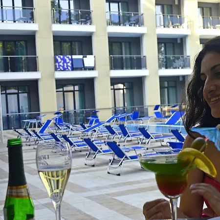 Arena Mar And Nisipurile de Aur