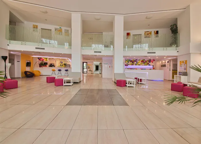 Arena Mar And 酒店 4*